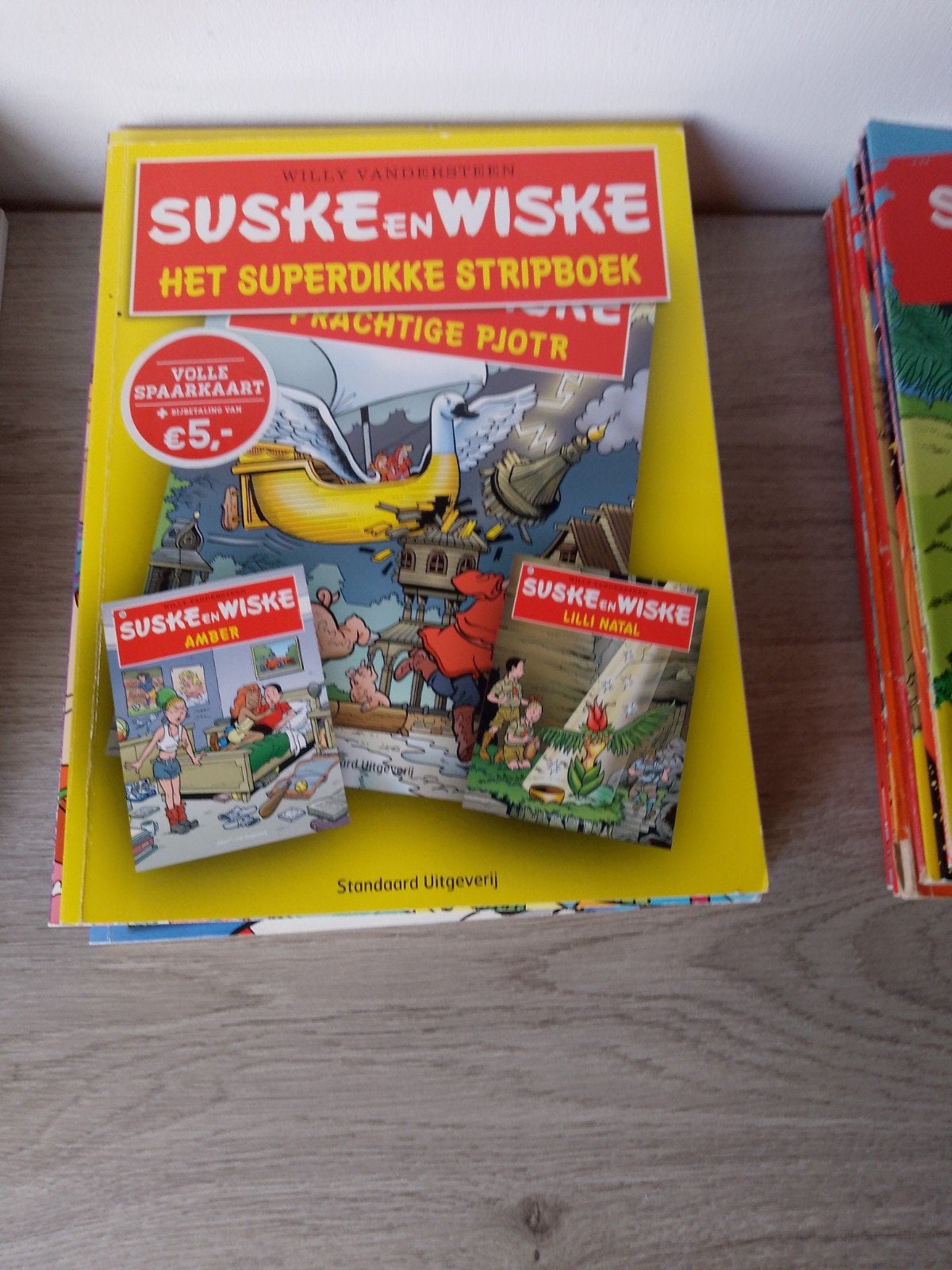 Suske en Wiske strips en Kuifje ... bieden!!, Boeken, Meerdere stripboeken, Ophalen, Gelezen