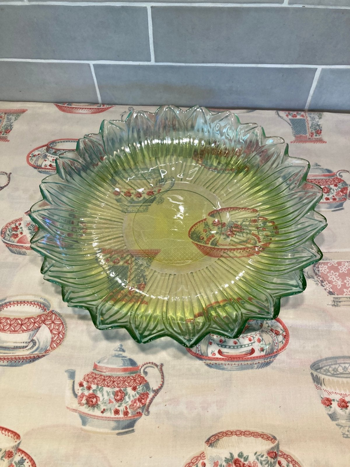 Vintage groene persglas schaal (100326b), Ophalen of Verzenden
