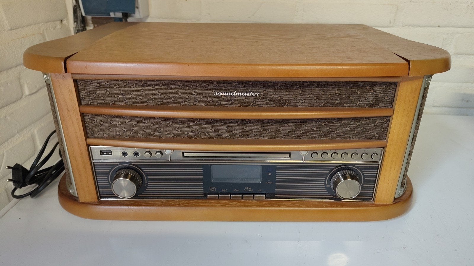 Soundmaster Classic Line LP, CD en Cassette Speler, Audio, Tv en Foto, Platenspelers, Gebruikt, USB-aansluiting, Platenspeler