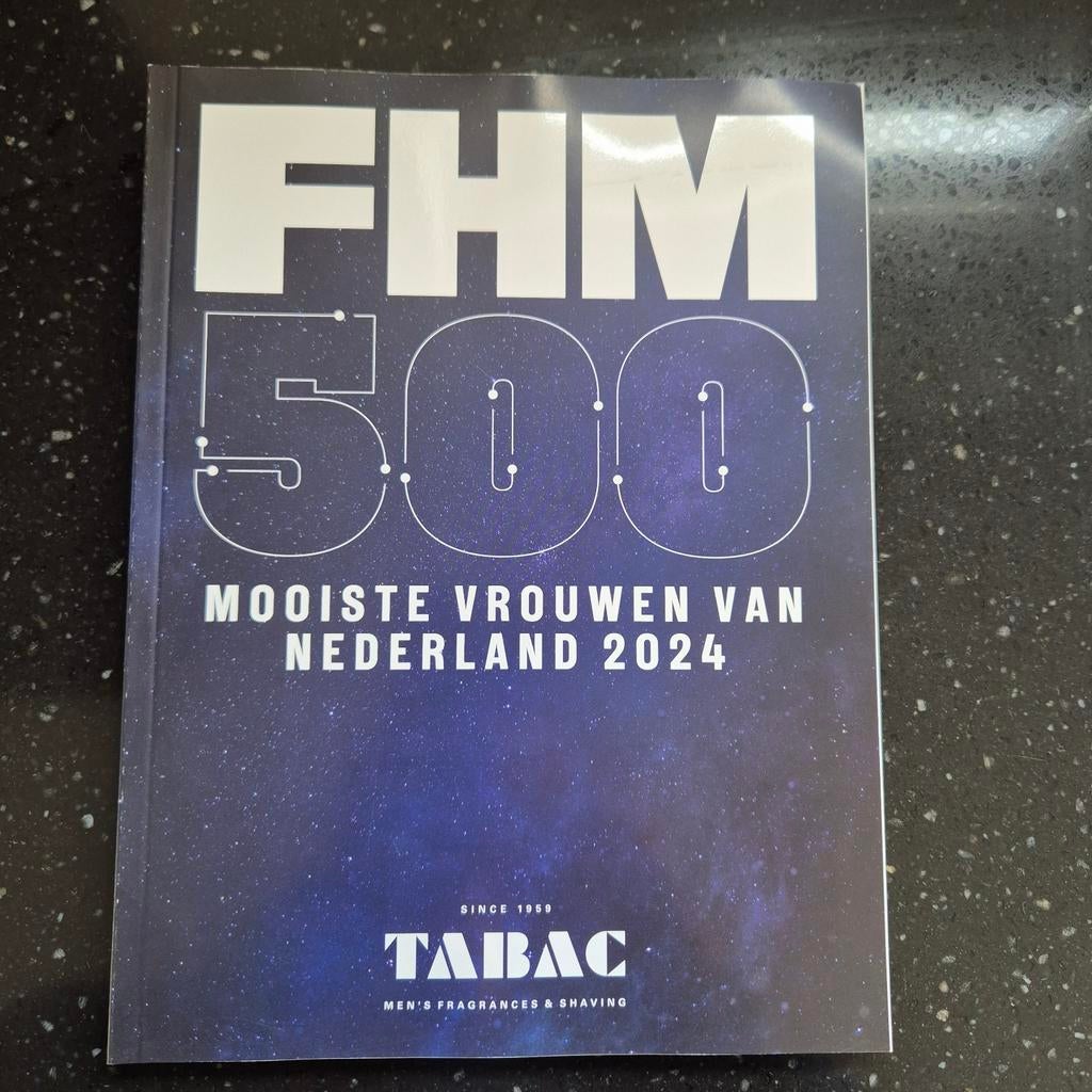 FHM 500 Mooiste Vrouwen van Nederland 2024 Tijdschrift, Boeken, Ophalen of Verzenden, Nieuw, Glossy