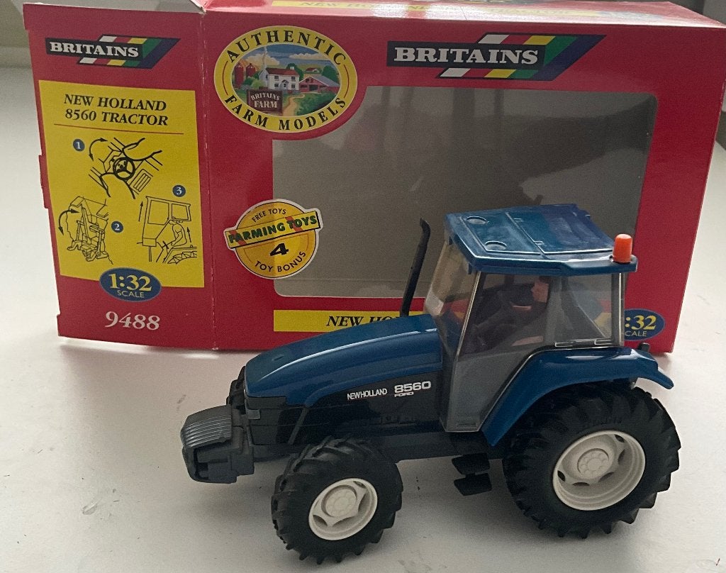 NEW HOLLAND 8560, Verzenden, Zo goed als nieuw, Tractor of Landbouw, Britains