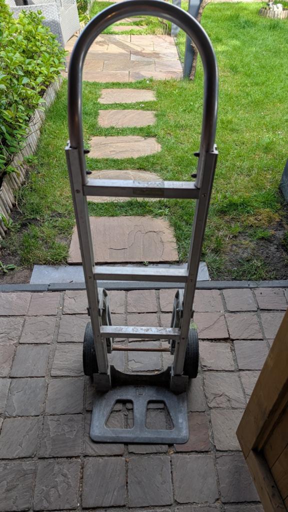Stevige steekwagen voor zware lasten, Doe-het-zelf en Verbouw, Transportwagens, Ophalen, Gebruikt, Steekwagen