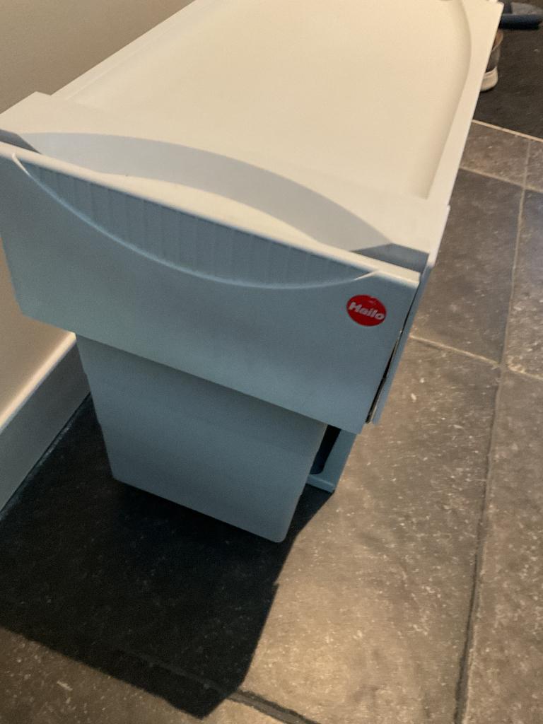 Hailo inbouw prullenbak, Ophalen, Minder dan 50 cm, Beige, Zo goed als nieuw
