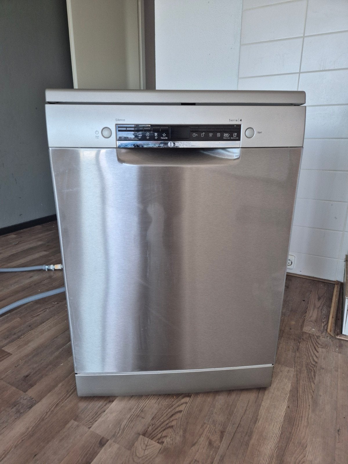 Bosch Serie 4 Vaatwasser (SMS4HTI33E), Witgoed en Apparatuur, Vaatwasmachines, Ophalen, Minder dan 85 cm, Zo goed als nieuw, Vrijstaand