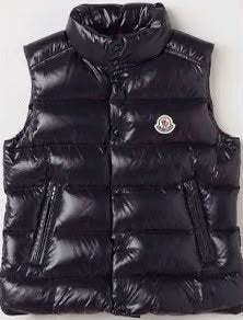 Moncler bodywarmer maat S, Ophalen, Moncler, Zwart, Gedragen