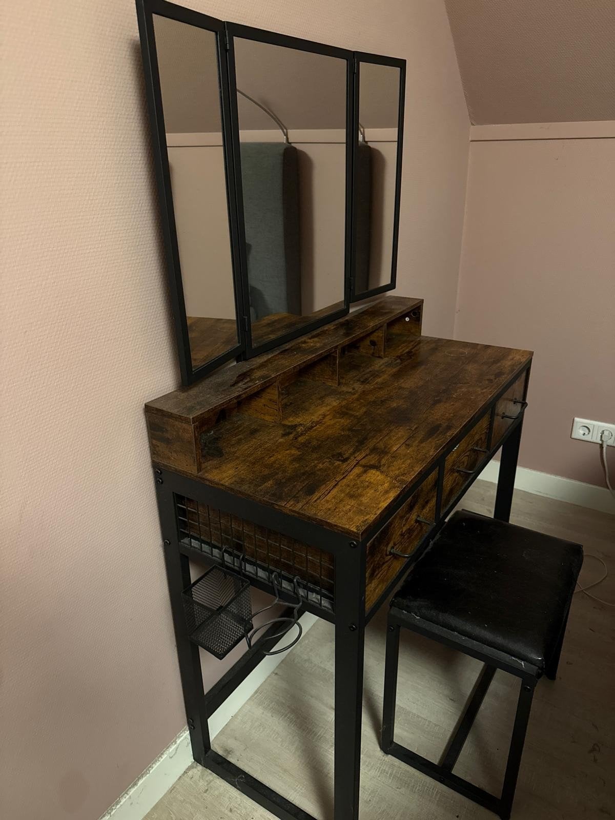 Kaptafel met spiegel en krukje - Industrieel design, Ophalen, 100 tot 150 cm, 50 tot 100 cm, Zo goed als nieuw
