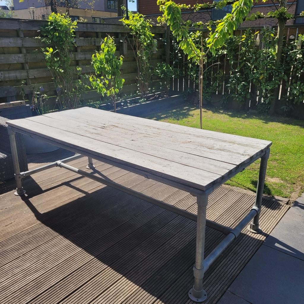 Steigerhouten tuintafel met steigerbuis onderstel 240x110x70, Ophalen