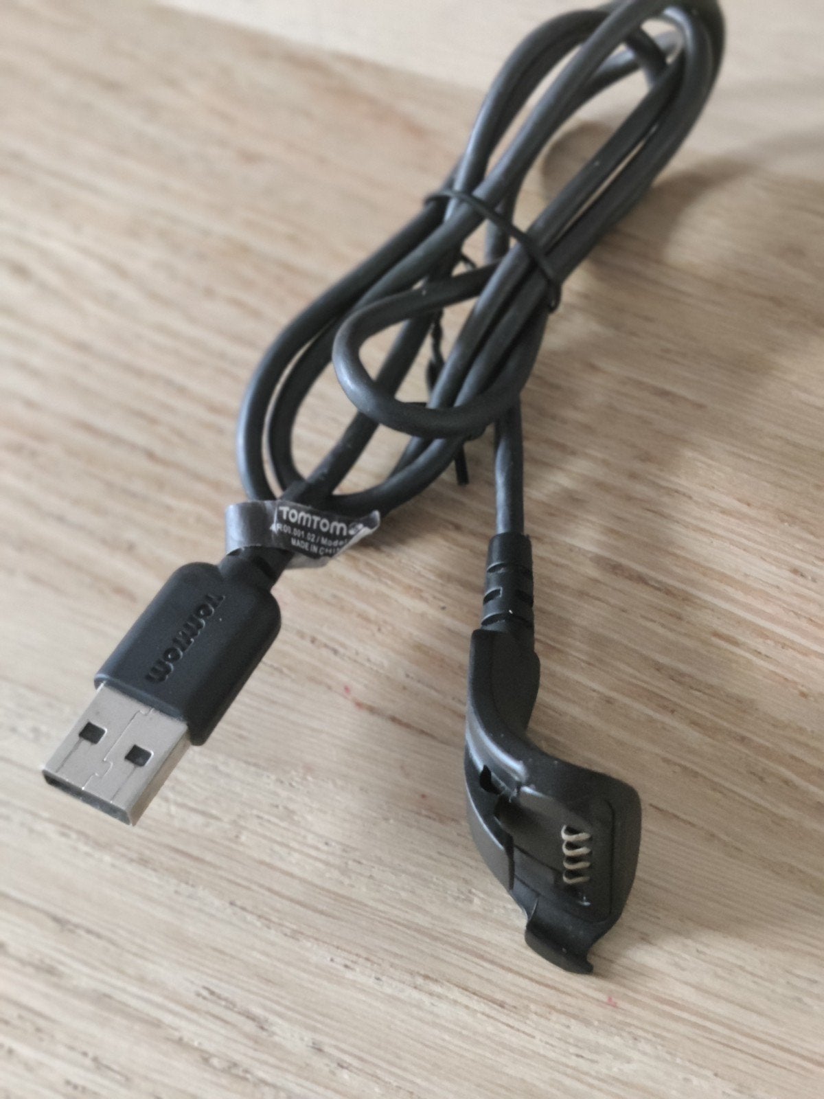 TomTom USB-oplaadkabel voor sporthorloges, Ophalen of Verzenden, Gebruikt