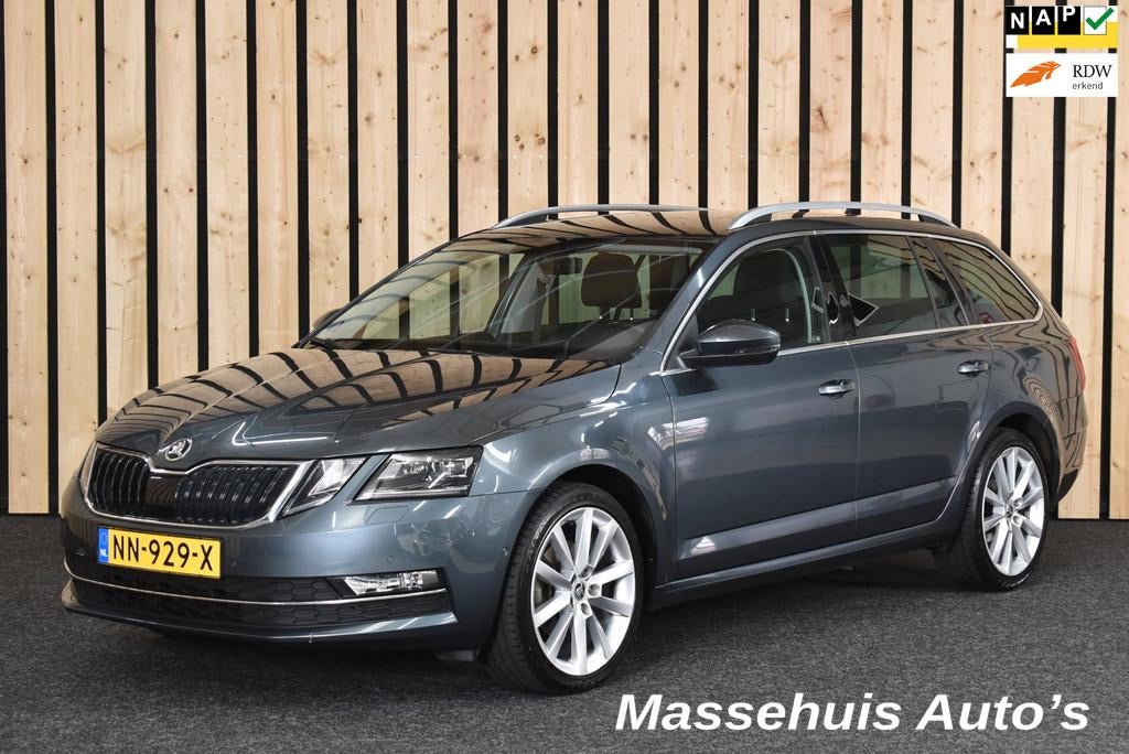 Skoda Octavia Combi 1.0 TSI Greentech Style Business Trekhaa, Auto's, Skoda, Voorwielaandrijving, Gebruikt, 49 €/maand, Origineel Nederlands