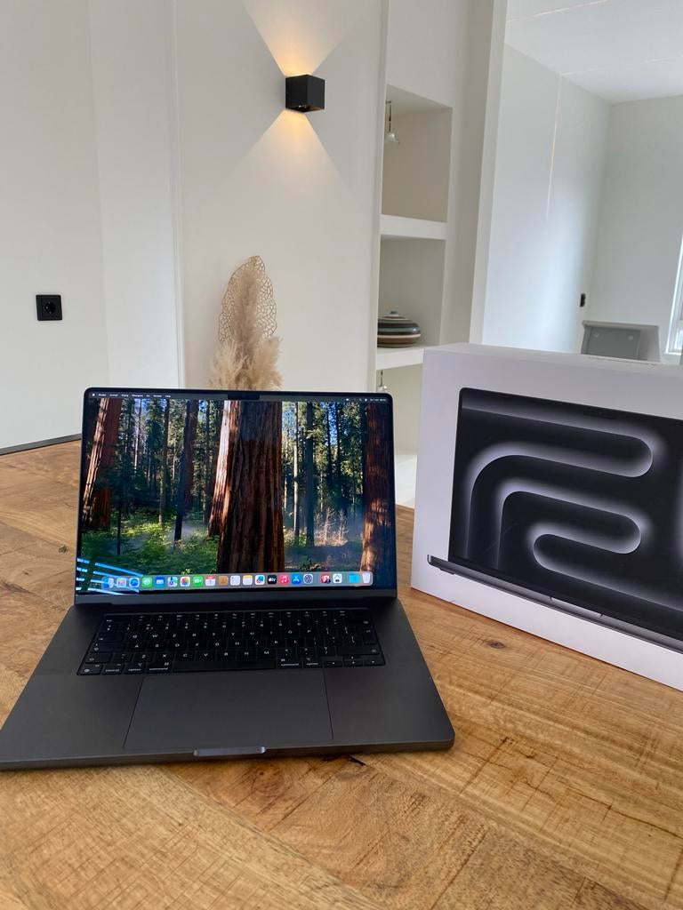 Macbook M3 PRO MAX + 36GB RAM - 1TB + 27x opgeladen +FACTUUR, Computers en Software, Apple Macbooks, MacBook Pro, 1 TB of meer