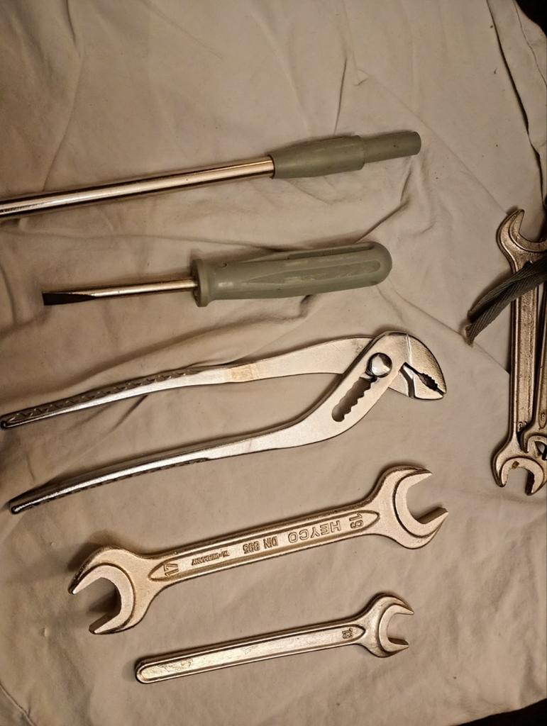 Boord gereedschap BMW E 10 12 21 23 24 28 30 32 34 36 38 39., Ophalen of Verzenden, Gebruikt