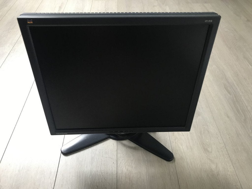 ViewSonic 19 inch monitor, Ophalen of Verzenden, Zo goed als nieuw, Overige typen, Overige resoluties