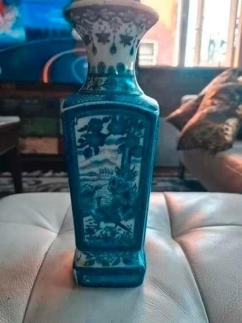 vintage vaas Blauw-Wit Porselein met Scènes, Antiek en Kunst, Ophalen of Verzenden