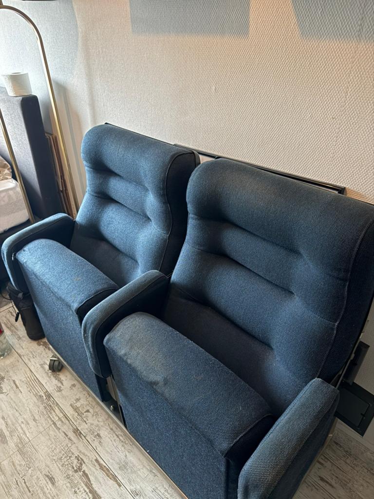 Bioscoop stoelen gratis, Ophalen, Blauw, Stof, Twee