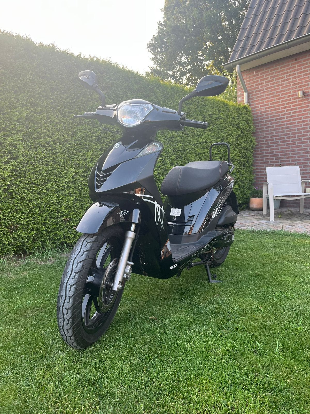 Btc trevis scooter watergekoeld 4takt 2016 weinig km, Fietsen en Brommers, Scooters | Overige merken, Ophalen, 49 cc, Zo goed als nieuw