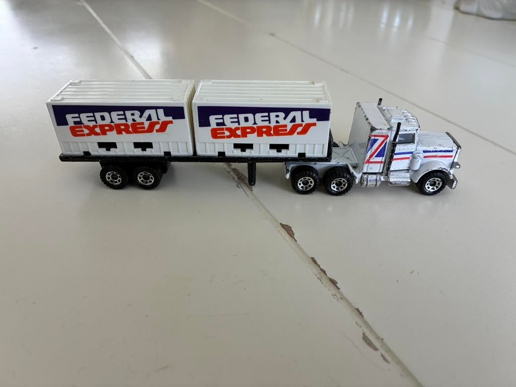 Matchbox Convoy Peterbilt met trailer, Ophalen of Verzenden, Zo goed als nieuw, Bus of Vrachtwagen
