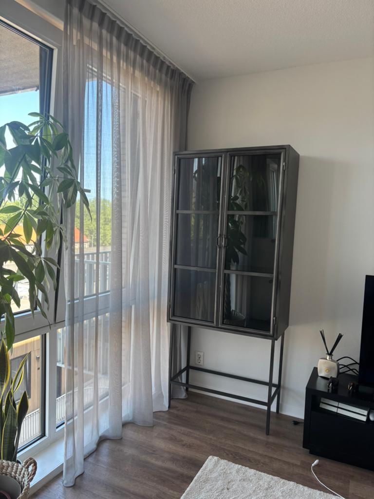 Glass Cabinet Dark Grey, Ophalen, Zo goed als nieuw, 50 tot 100 cm