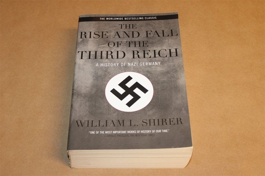 The Rise and Fall of the Third Reich — Shirer, Ophalen of Verzenden, Tweede Wereldoorlog, Zo goed als nieuw, Overige onderwerpen