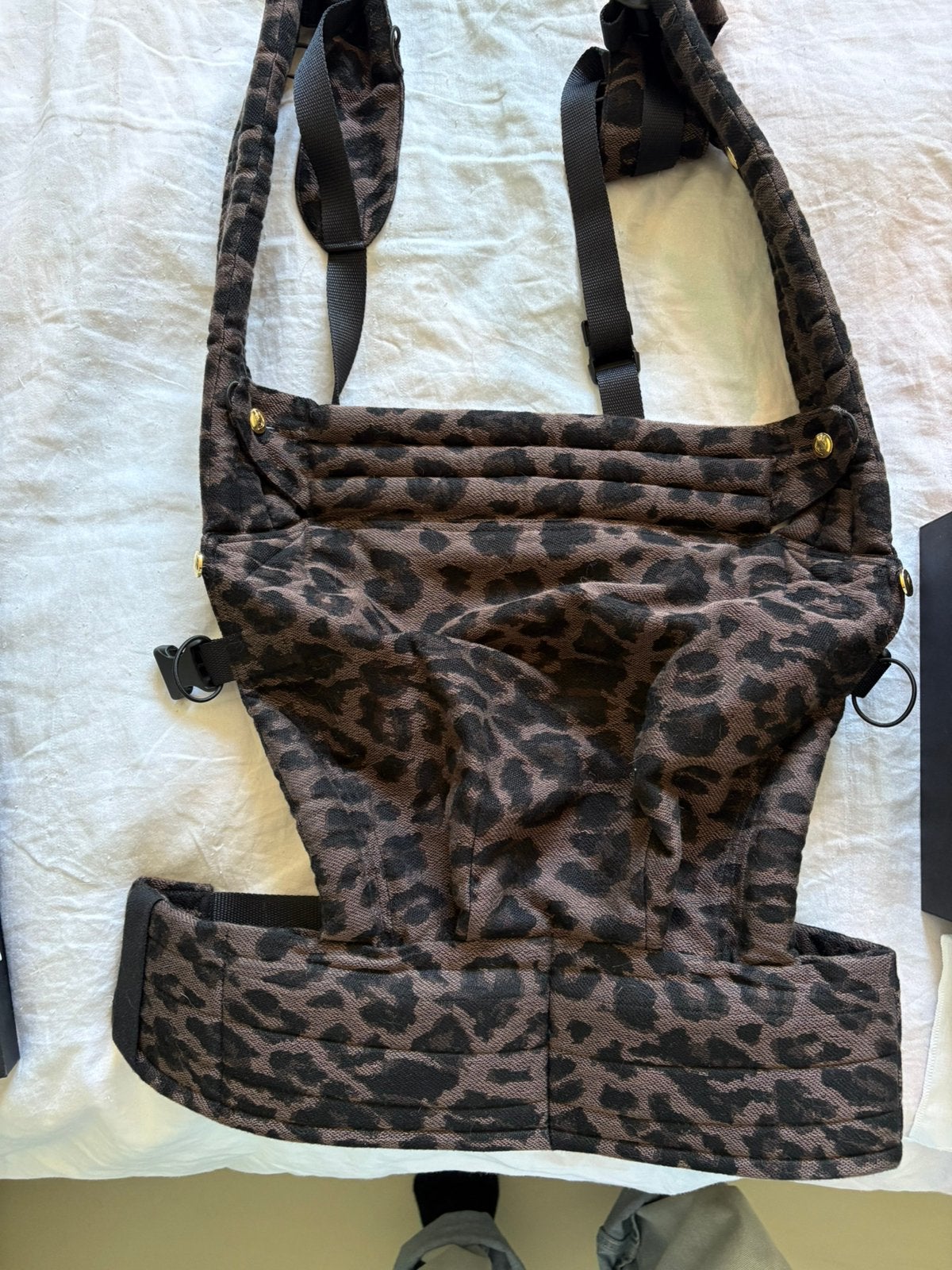 Artipoppe Zeitgeist leopard dark, Overige merken, Buik of Rug, Ophalen of Verzenden, Zo goed als nieuw