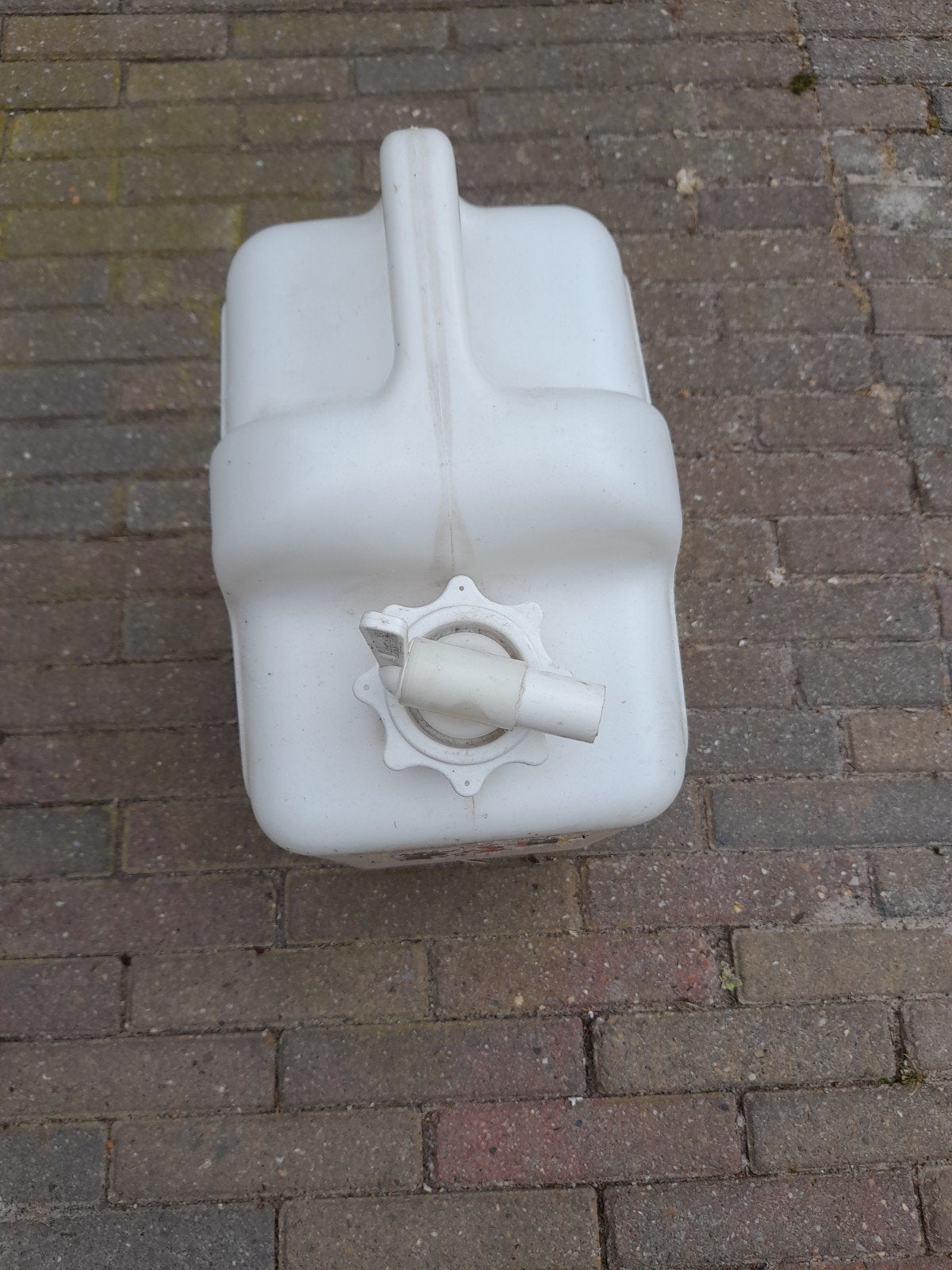 Watertank 17.5 liter met kraantje - Curver, Caravans en Kamperen, Ophalen, Gebruikt