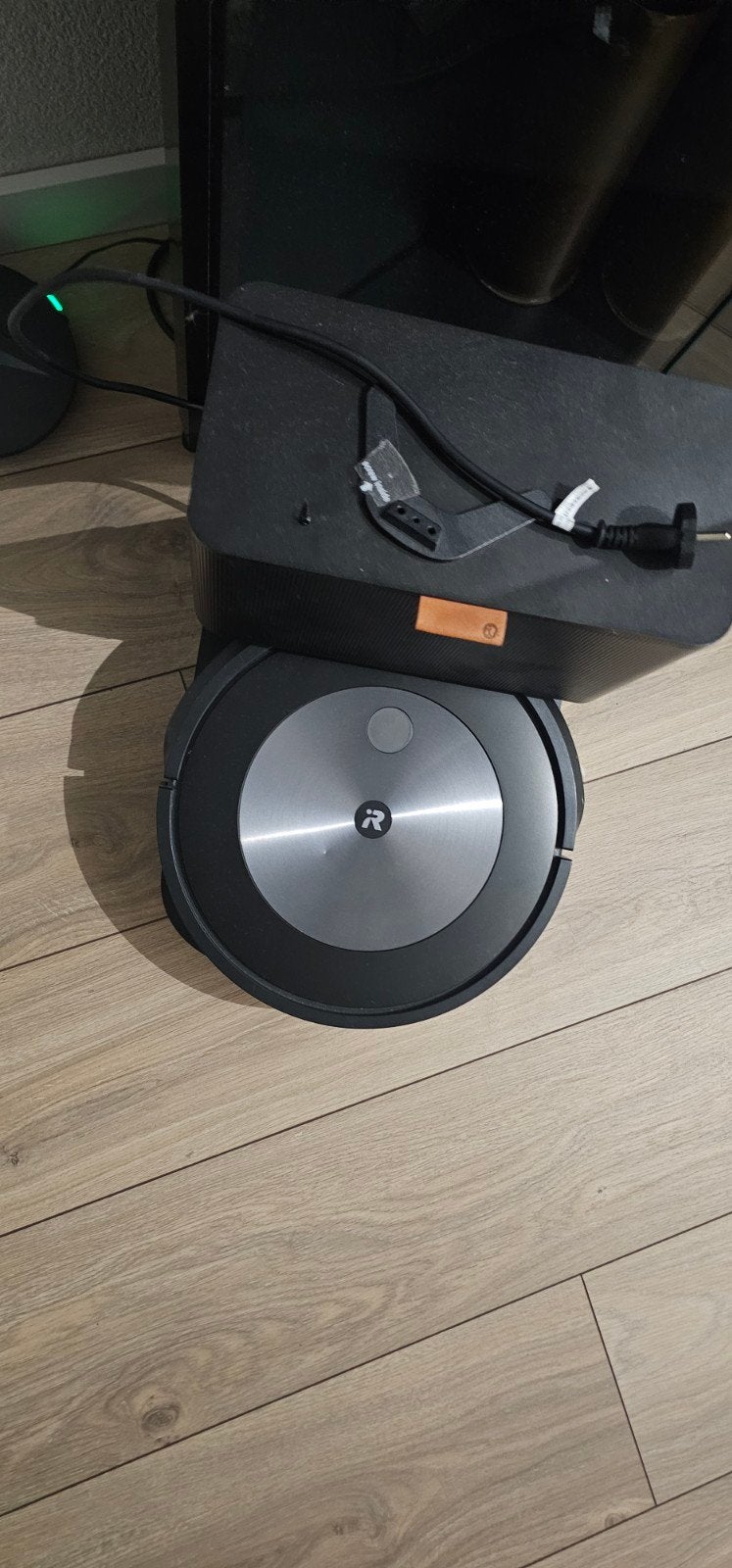 iRobot Roomba Robotstofzuiger met zelflegende basis, IRobot, Ophalen of Verzenden, Robotstofzuiger, Reservoir