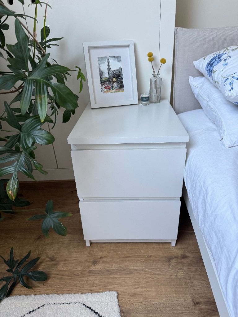 Ikea Malm nightstand with 2 drawers, Huis en Inrichting, Ophalen, 1 of 2 laden, 50 tot 100 cm, Zo goed als nieuw