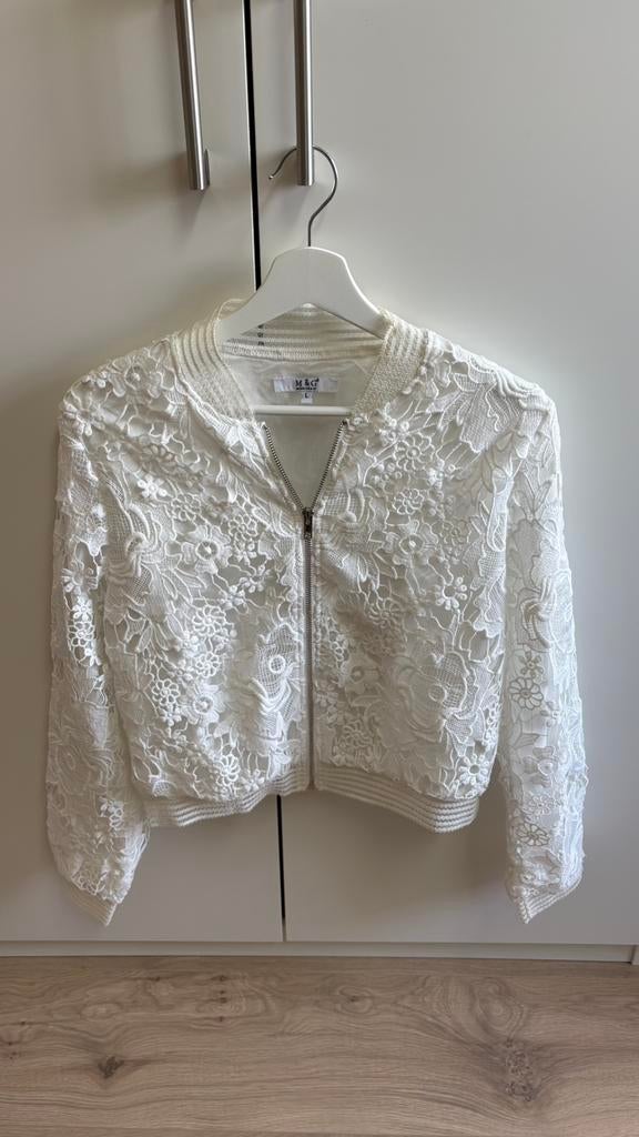 Tk: opengewerkt kant/lace jasje/vestje maat L, Ophalen of Verzenden, Gedragen, Maat 42/44 (L), Wit