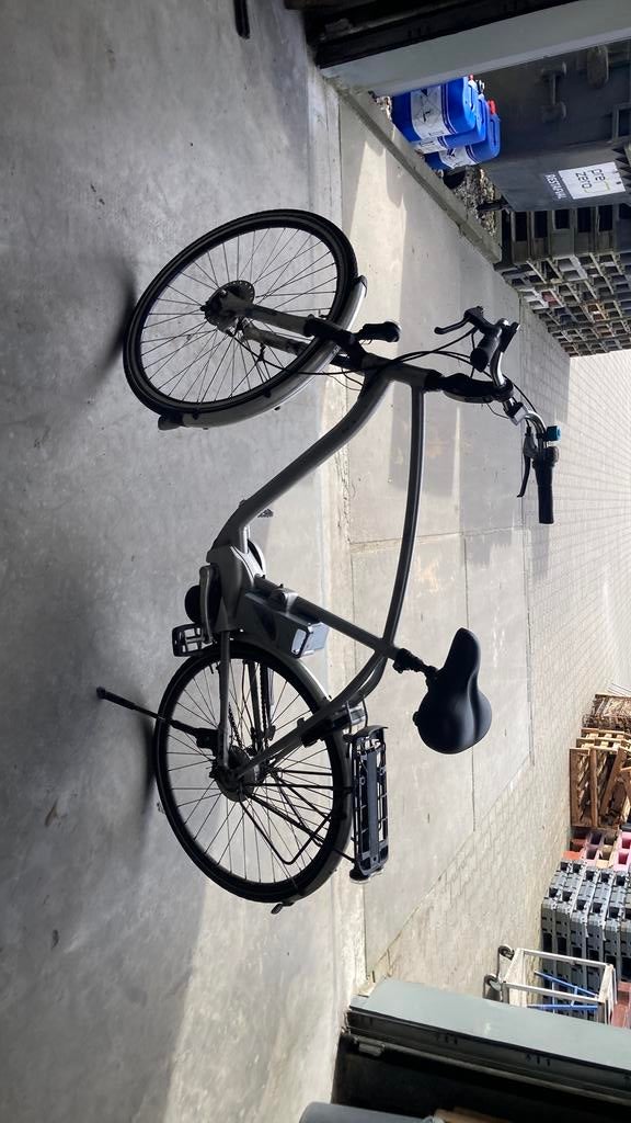 e bike herenfiets. Middenmotor, Fietsen en Brommers, Elektrische fietsen, Ophalen of Verzenden, Zo goed als nieuw, Overige merken