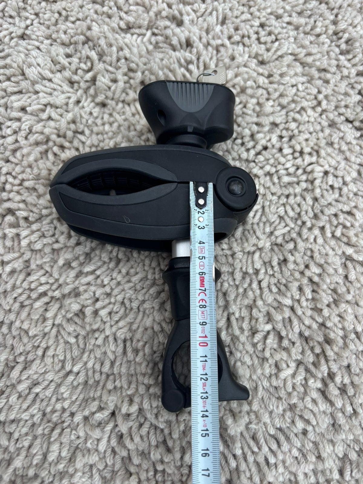 Thule Bike Holder 1 ACUTight grijze fietsklem afsluitbaar, Ophalen of Verzenden, Zo goed als nieuw, Fietsendrager-accessoire