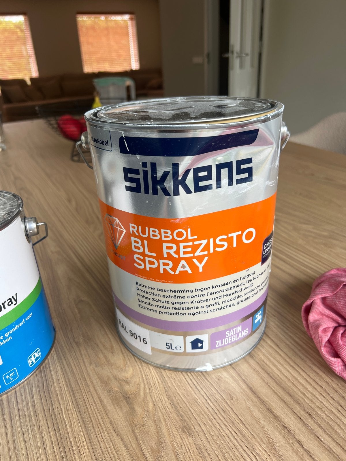 Sikkens Rubbol BL Rezisto Spray RAL 9016 (4.5L), Ophalen, Gebruikt, Overige typen
