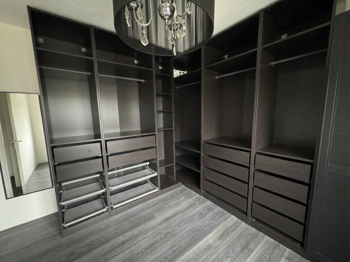 Zeer ruime IKEA PAX Hoekkast / Inloopkast Zwartbruin, Ophalen, Met lade(s), 200 cm of meer, Zo goed als nieuw