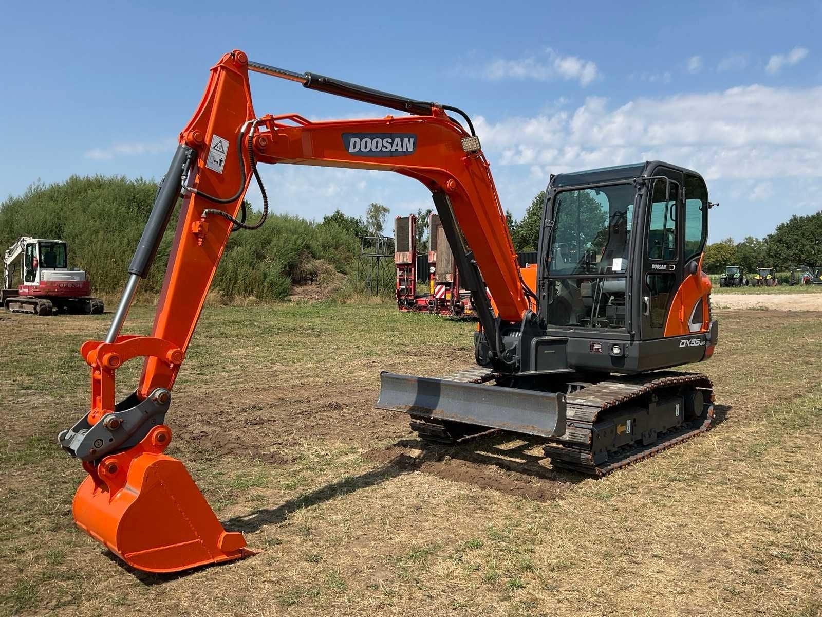 2016 Doosan DX55-9C Midigraafmachine, Zakelijke goederen, Machines en Bouw | Kranen en Graafmachines, Graafmachine