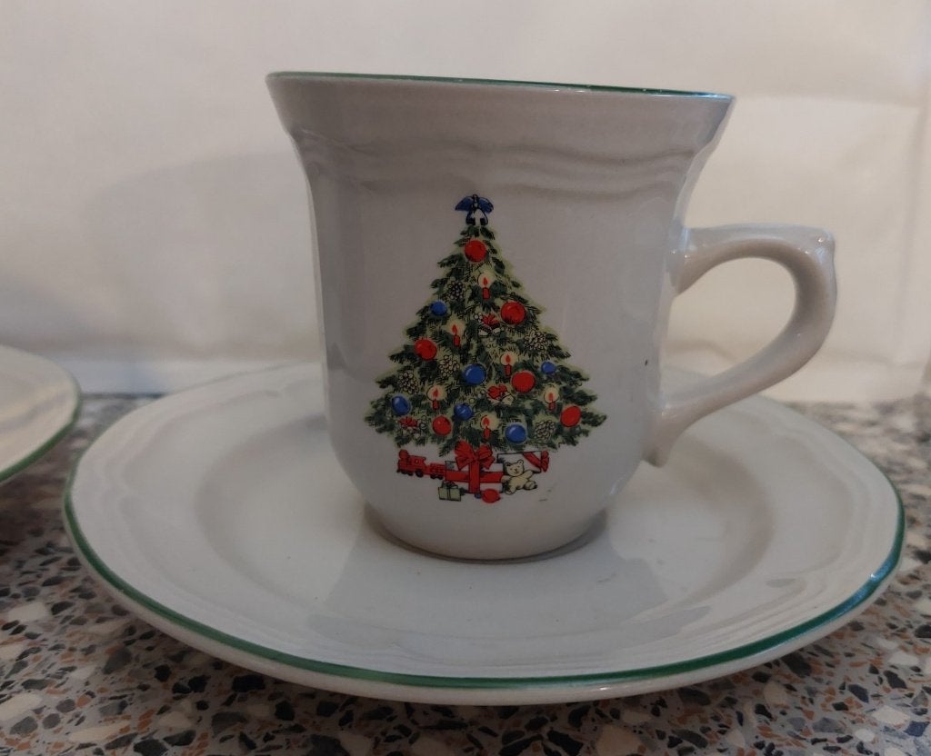 2 kop schotel kerstmotief kerstboom Christmas, Diversen, Kerst, Ophalen of Verzenden, Zo goed als nieuw