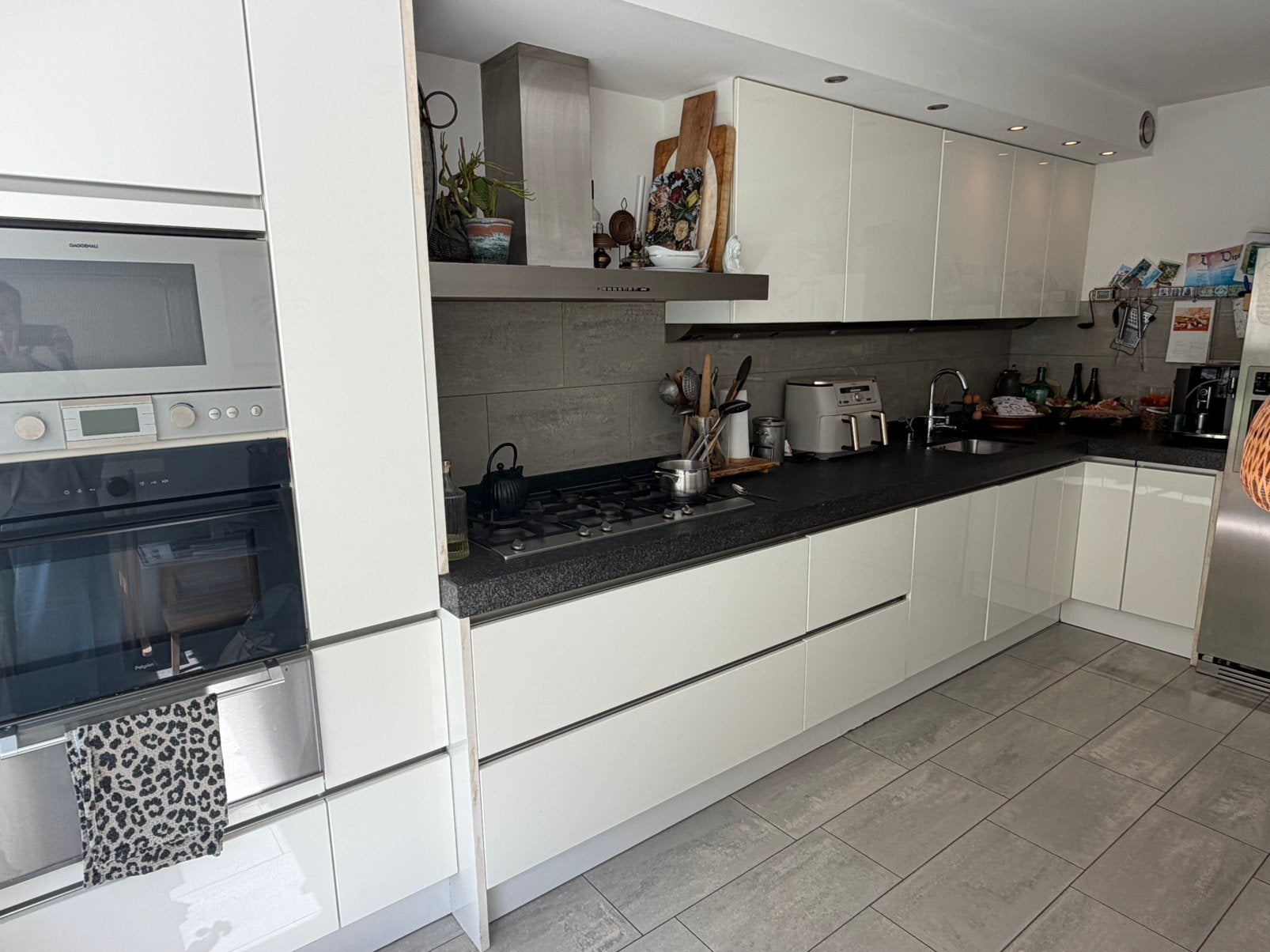 Keuken incl apparateur TEAB, Ophalen, Gebruikt, Wit, Graniet of Steen