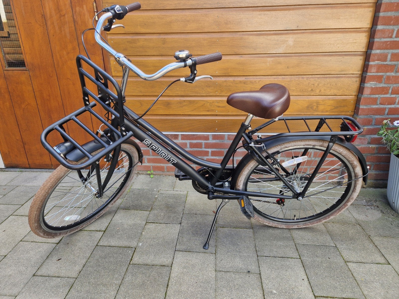 Meisjesfiets Spirit 24 inch Zwart, Overige merken, 20 inch of meer, Velgrem, Ophalen of Verzenden