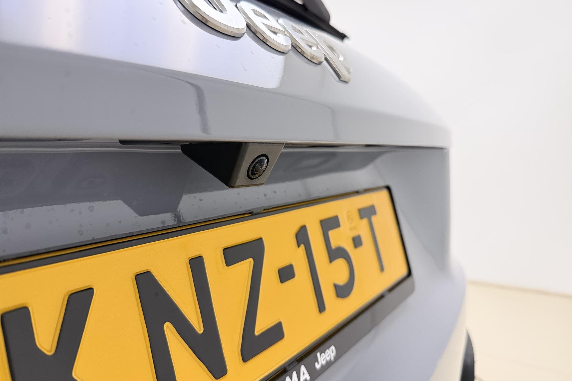 Jeep Avenger 1.2 e-Hybrid Summit | VAN €40.250,- VOOR €3, Gebruikt, 1199 cc, Origineel Nederlands, Bedrijf