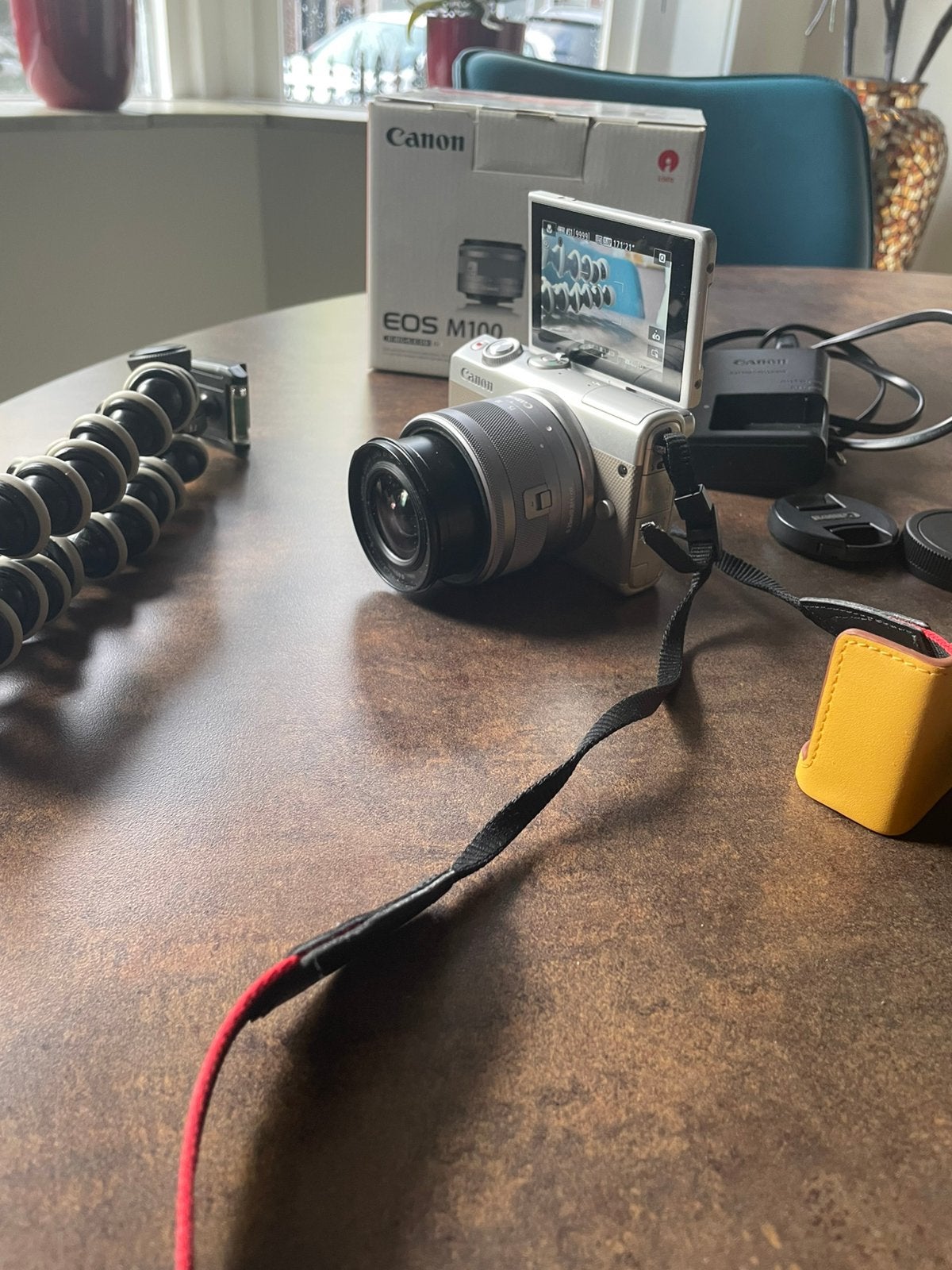 Canon eos m100, Bluetooth, Geheugenkaart, Canon, Ophalen of Verzenden
