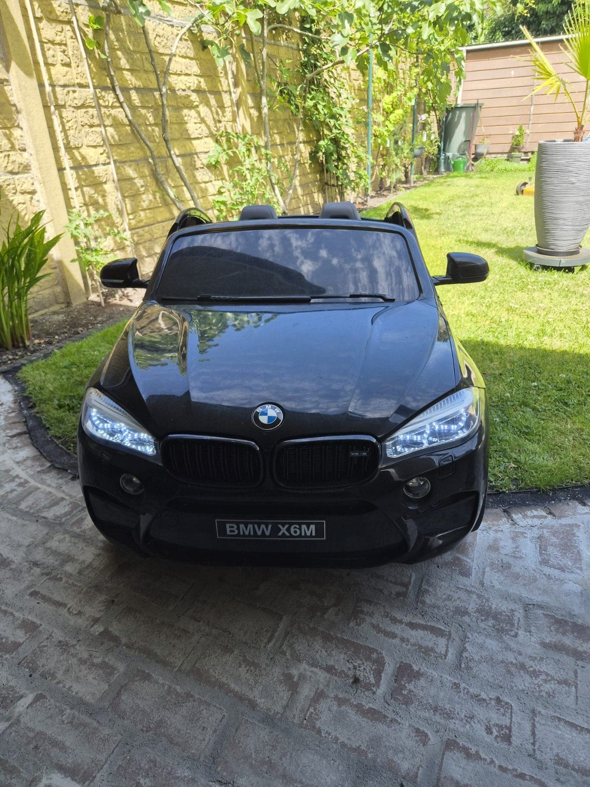 BMW X6M elektrische kinderauto met afstandsbediening, Ophalen of Verzenden