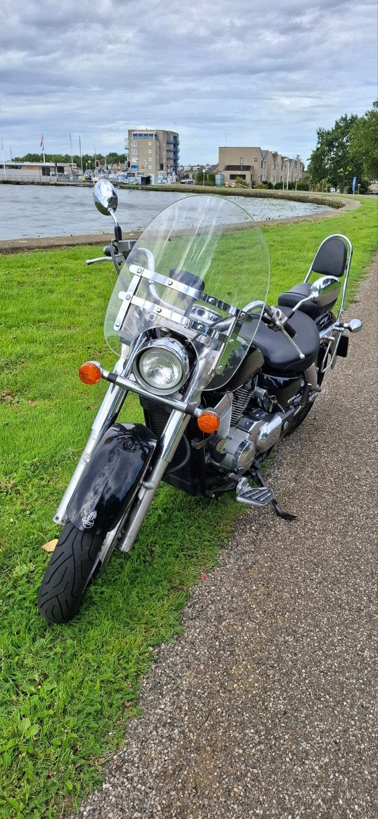 Honda Shadow VT 750 C4 - 33,7 kW (46pk) - Handgeschakeld, Cardan-aandrijving, 4 cilinders, Chopper, Gebruikt