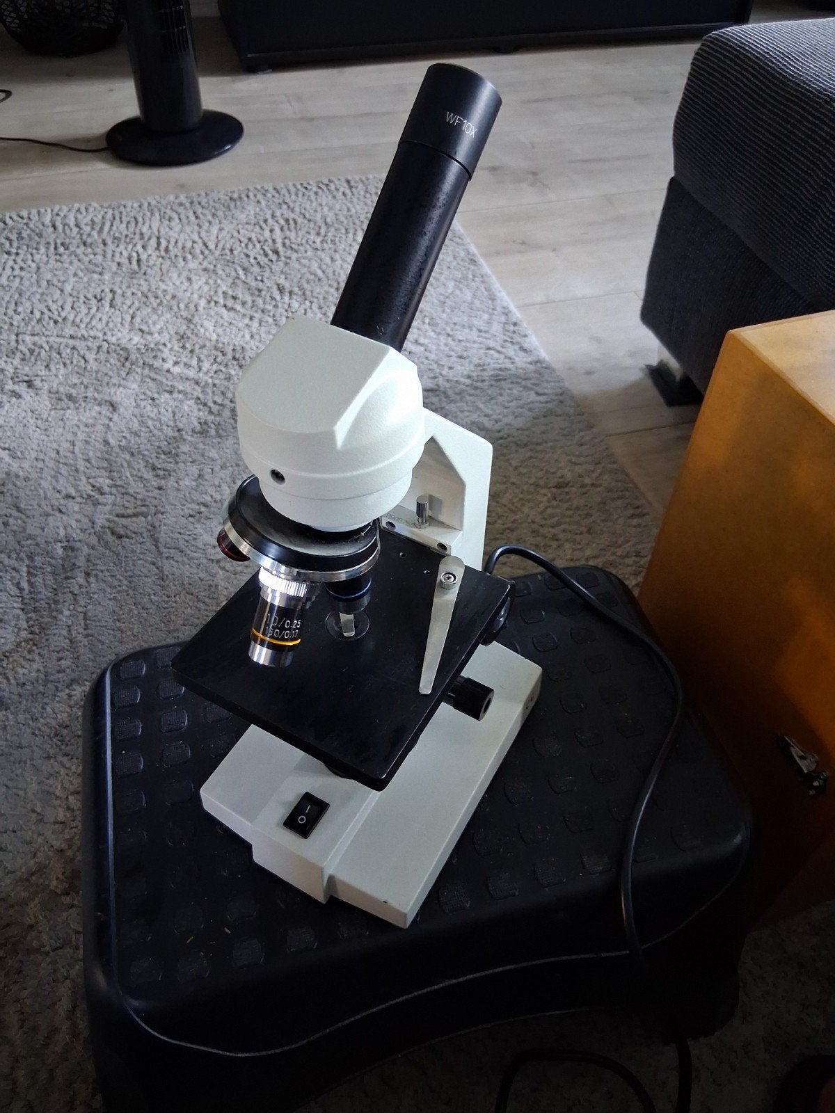 ( laste kans) Monoculaire Microscoop + houte kist origineel, Ophalen of Verzenden