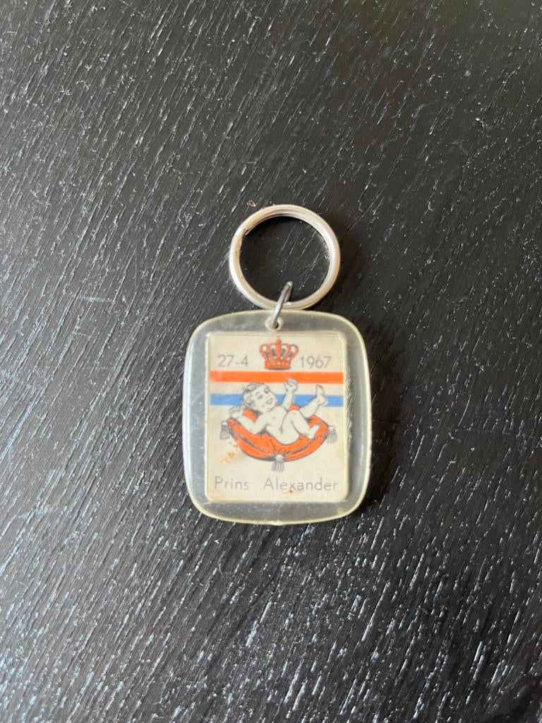 Sleutelhanger geboorte prins willem alexander, Verzamelen, Ophalen of Verzenden, Gebruikt