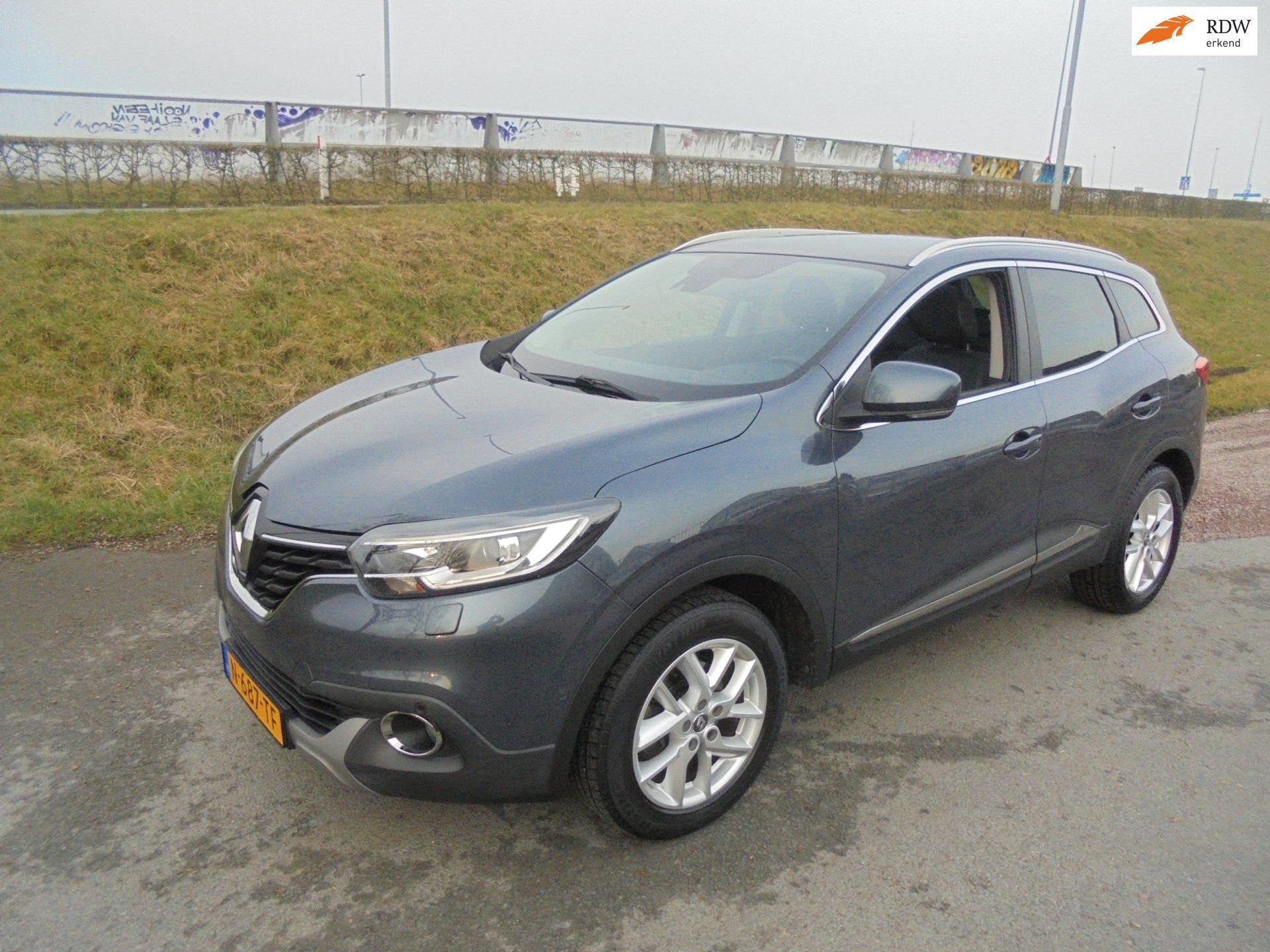 Renault Kadjar Renault Kadjar 1.2 Benzine Bose airco ecc lmv, Kadjar, Gebruikt, 4 cilinders, Bedrijf