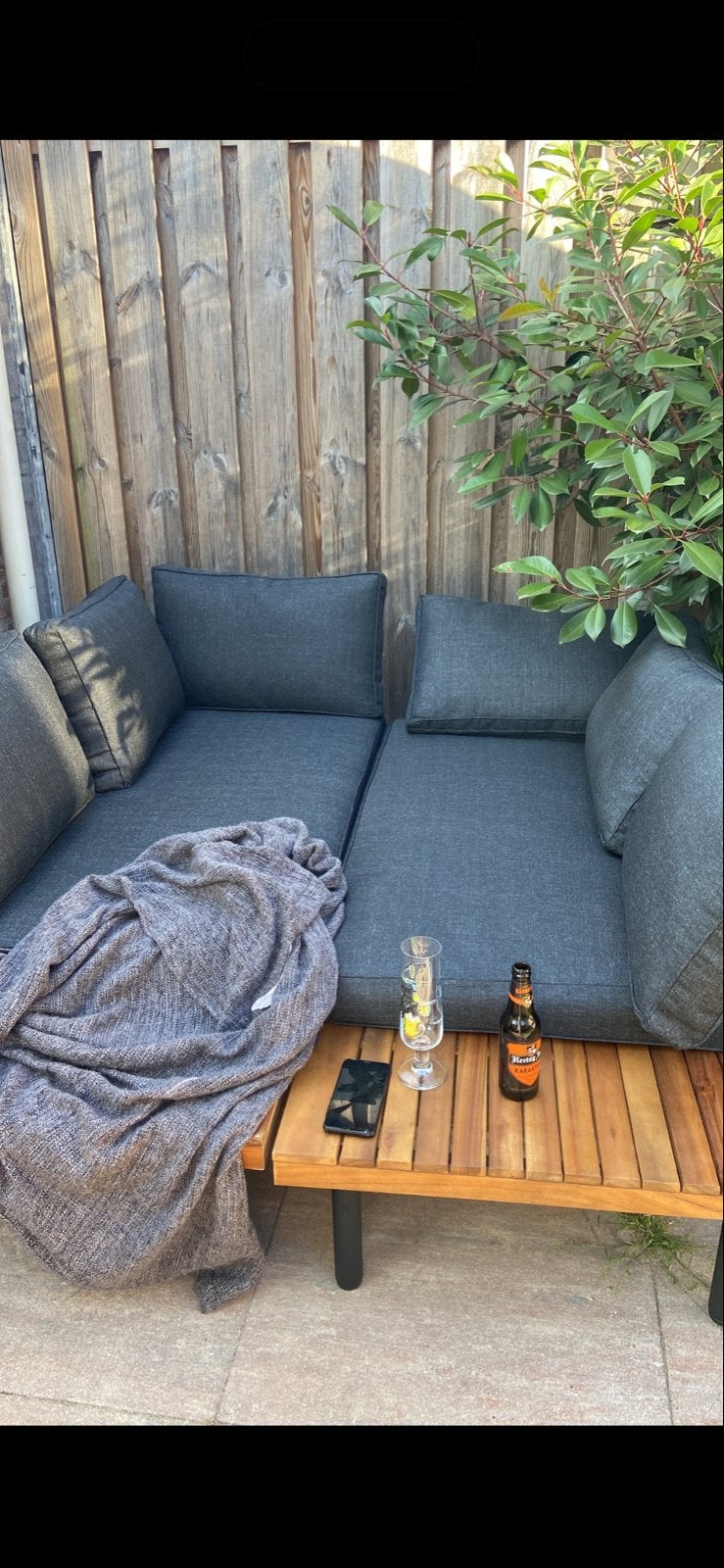 Comfortabele tuinbank met kussens, Ophalen, Zo goed als nieuw, Hout