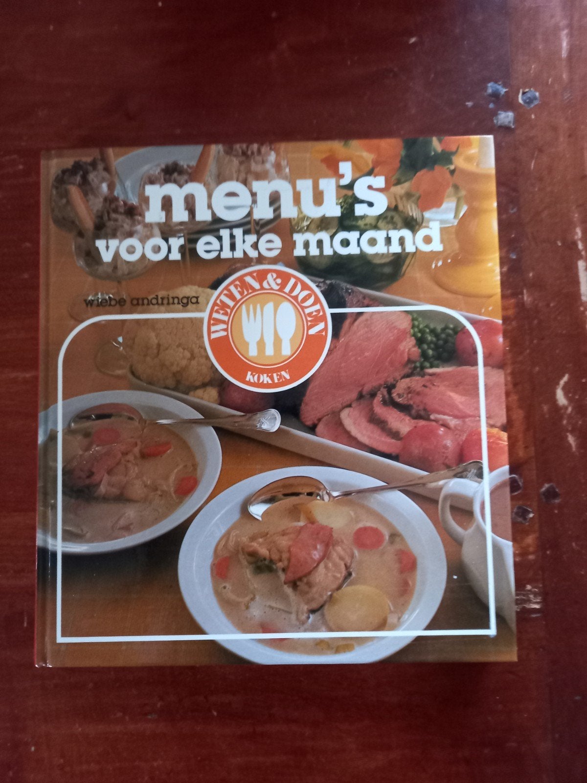 Menu's voor elke maand - Wiebe Andringa kookboek, Boeken, Gelezen, Wiebe Andringa, Ophalen of Verzenden, Europa