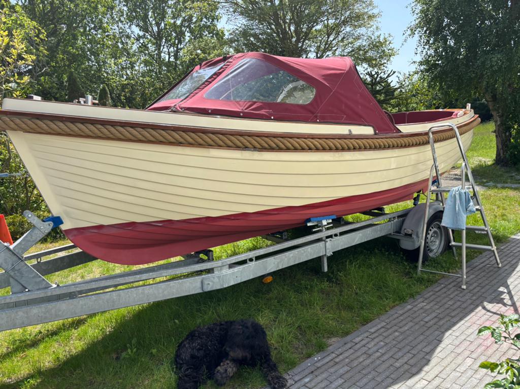 Ruime BNO Vechtsloep 600 – Instapklaar, zeer stabiel & compl, Watersport en Boten, Ophalen, Zo goed als nieuw, Polyester, Anker