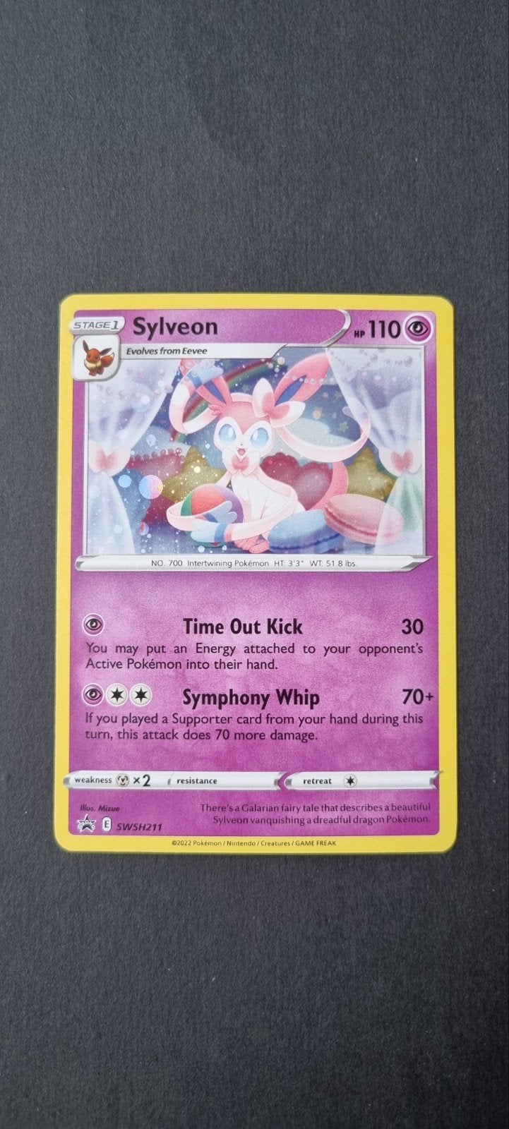Sylveon SWSH211 excellent, Ophalen of Verzenden, Gebruikt, Losse kaart