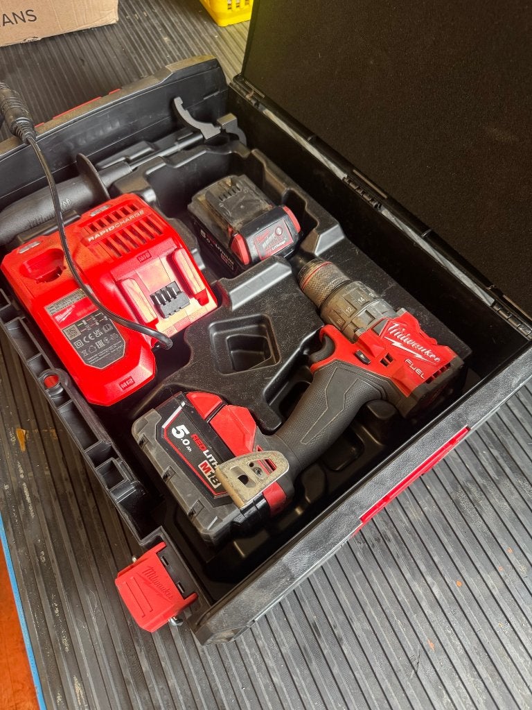 Milwaukee M18 FDD3-0X Boor-/Schroefmachine met Accu en Lader, 600 watt of meer, Variabele snelheid, Ophalen of Verzenden, Zo goed als nieuw