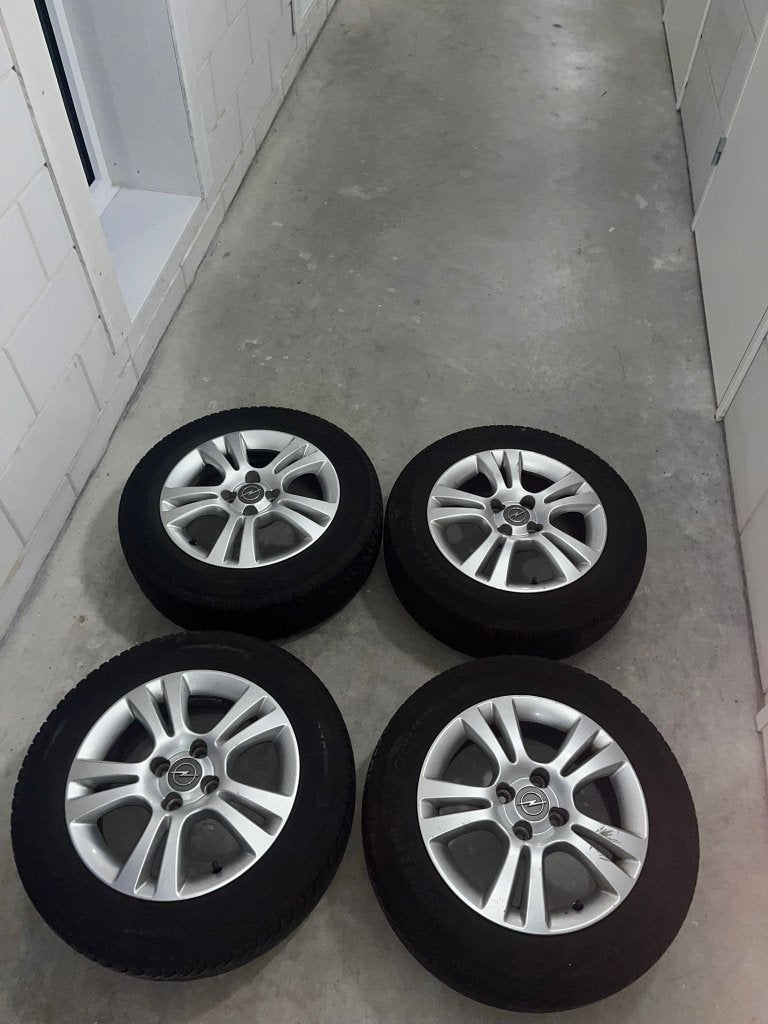 banden inclusief velgen, Ophalen, Gebruikt, 15 inch, 185 mm