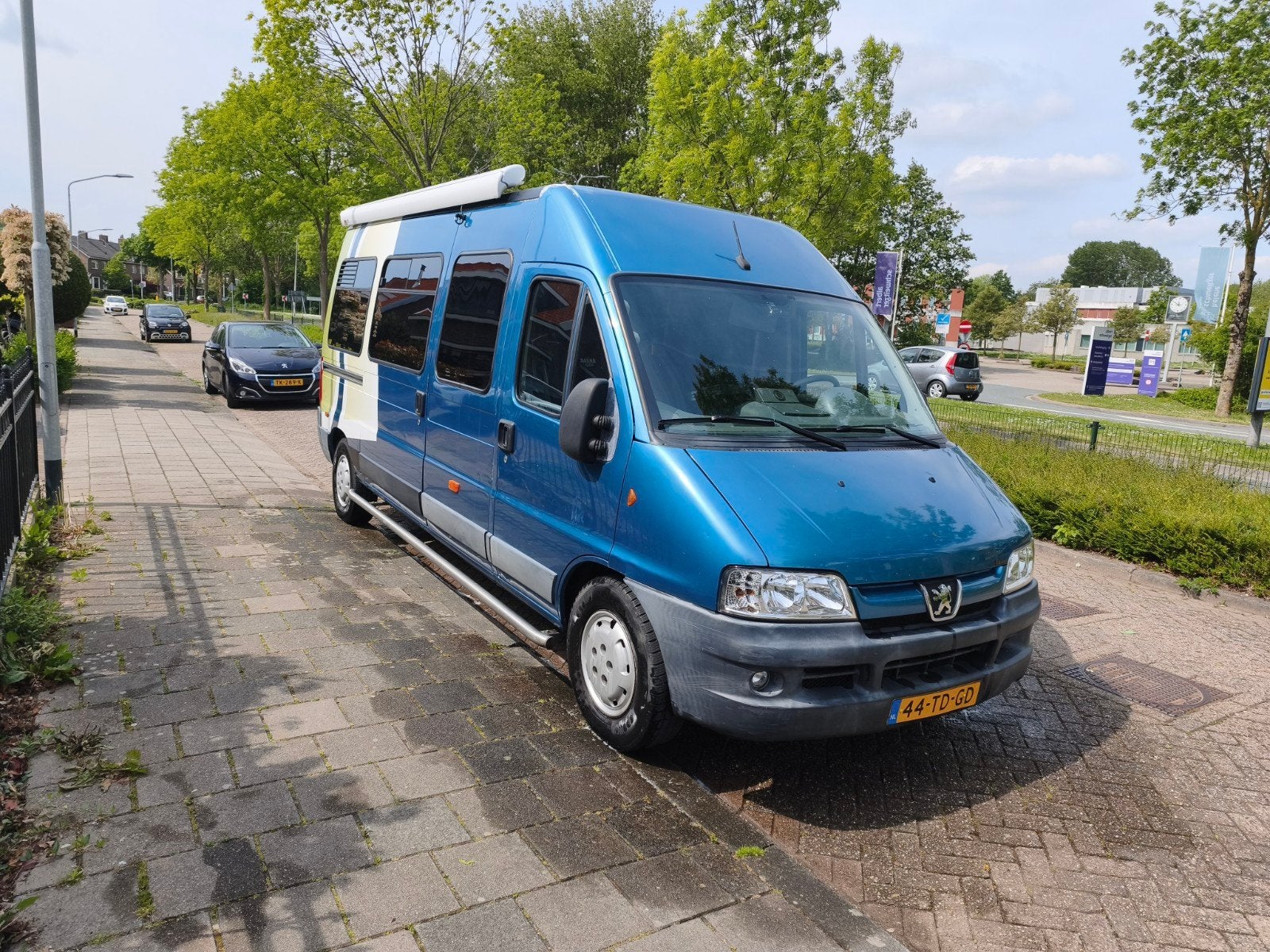 Caravans And Camping Peugeot