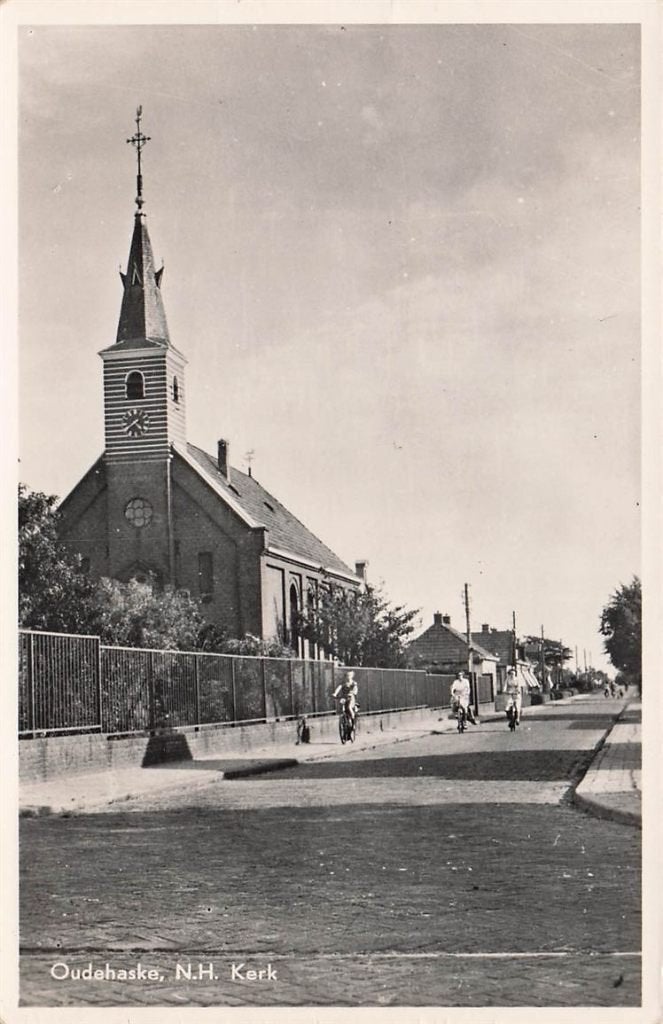703-184-029 Oudehaske NH Kerk, Verzenden, Voor 1920, Friesland